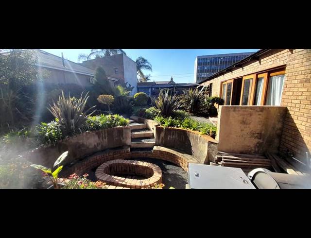 BUSINESS FOR SALE IN KRUGERSDORP CENTRAL